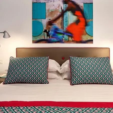Casa Dominova De Luxe Pensión