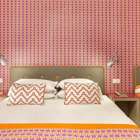 Pensión Casa Dominova De Luxe 2*