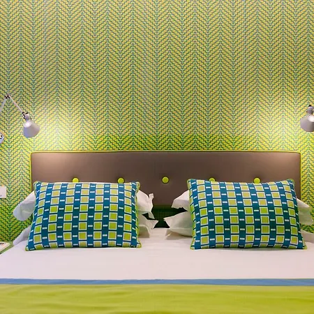 Guest house Casa Dominova De Luxe 2*